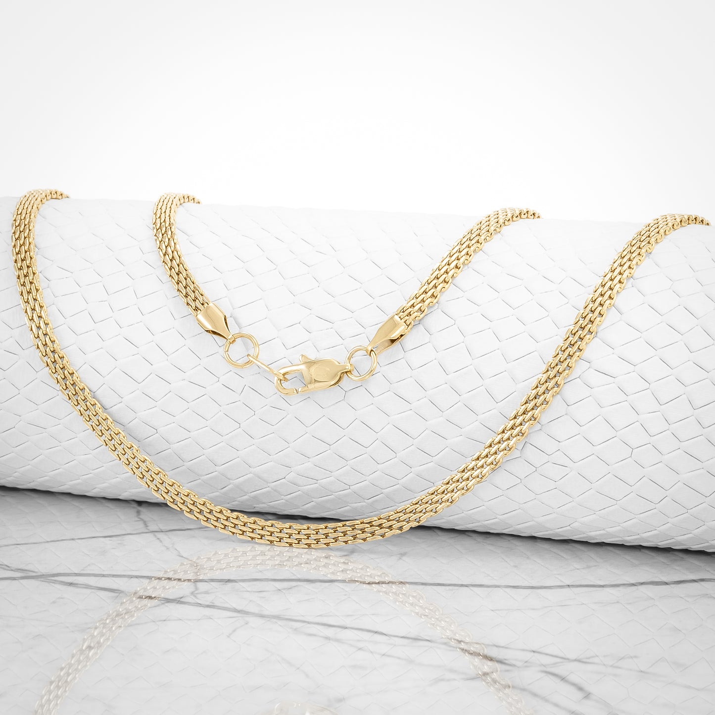 COMBO LUJO EXCLUSIVO: CADENA CHINESCA ORO LAMINADO 18K DE 4MM + PULSERA DE 4MM + GRATIS  CAJA DE LUJO DE REGALO + ENVÍO GRATIS